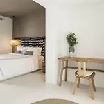 ماي مايكونوس 4*