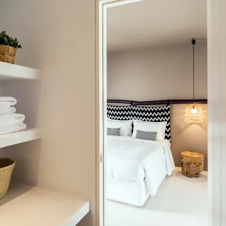 My Mykonos βοutique By Mr And Mrs White 4*